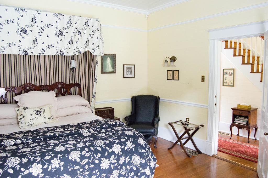 Mountain Rose Inn Woolwine エクステリア 写真