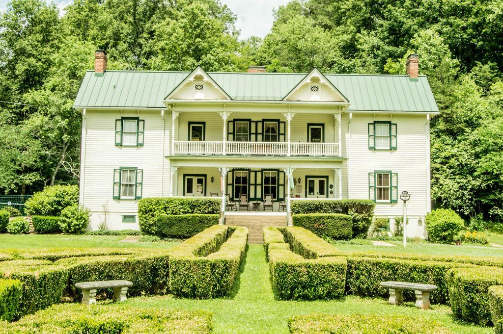 Mountain Rose Inn Woolwine エクステリア 写真