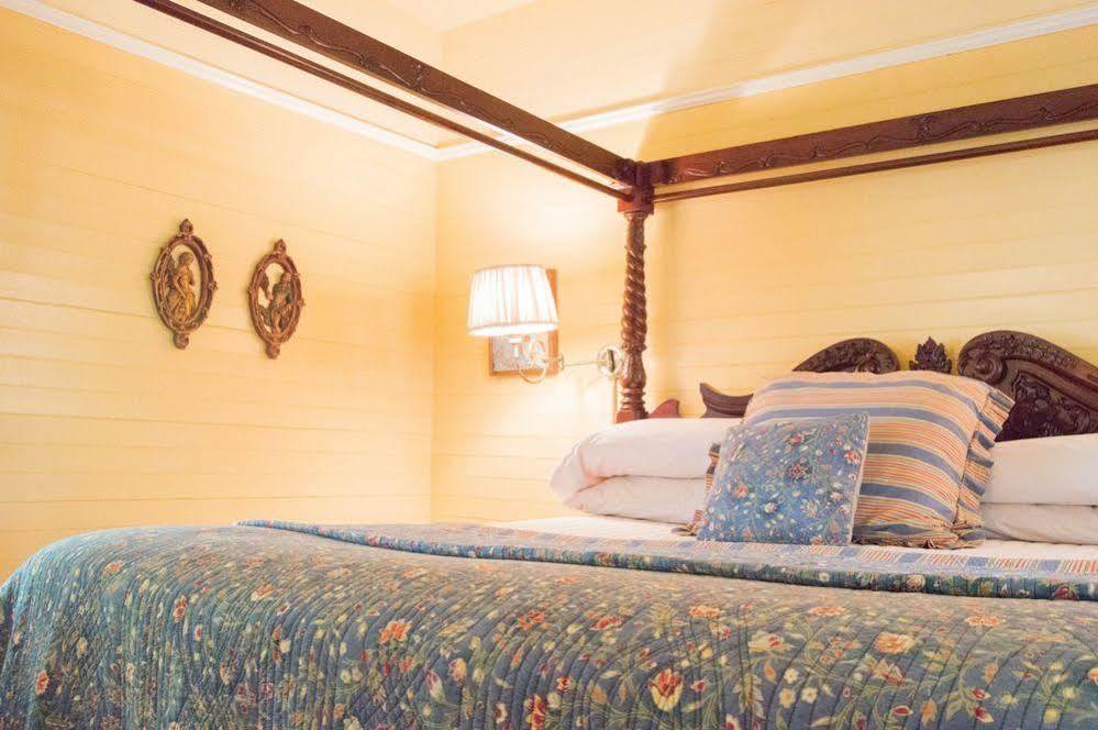 Mountain Rose Inn Woolwine エクステリア 写真